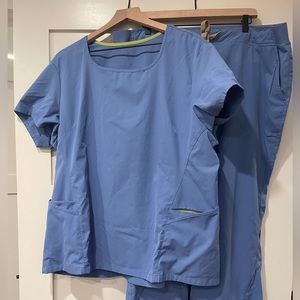 Medelita ceil blue scrub set XXL